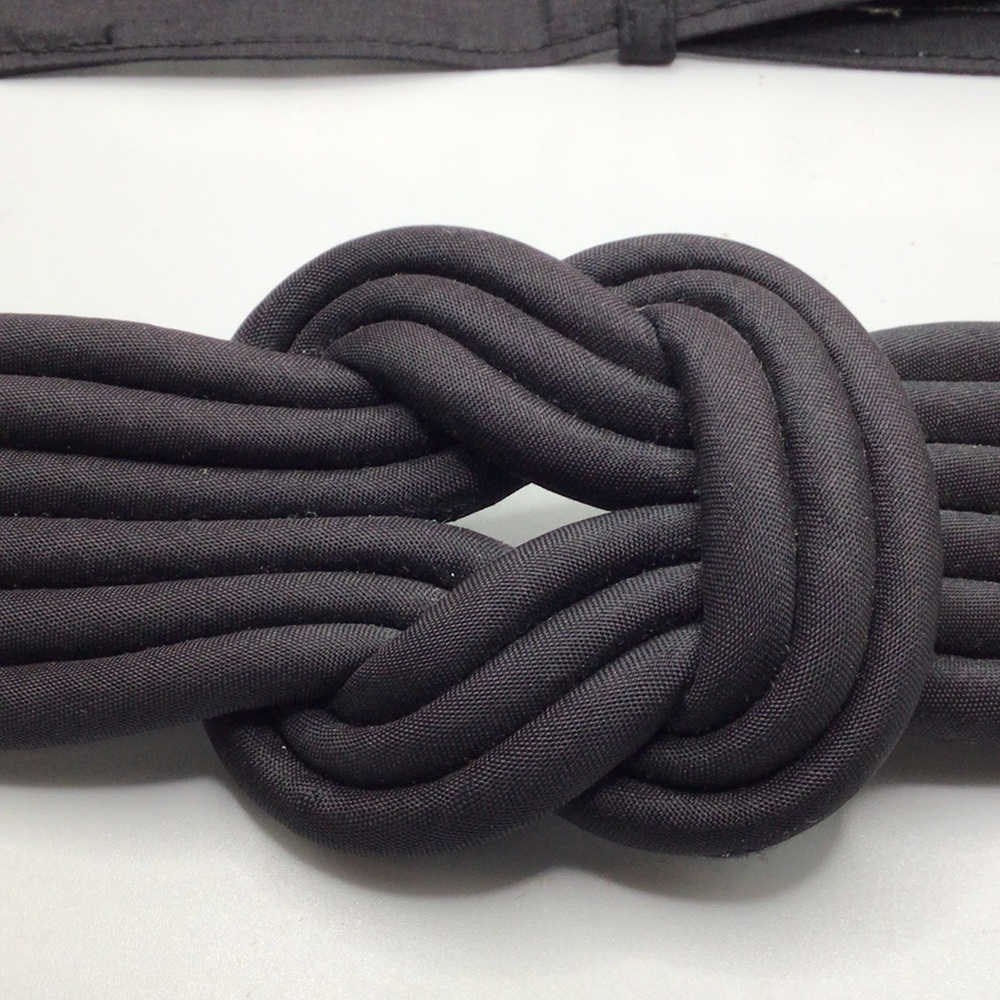 Black Silk Gordian Knot Belt - Picture 5 of 5